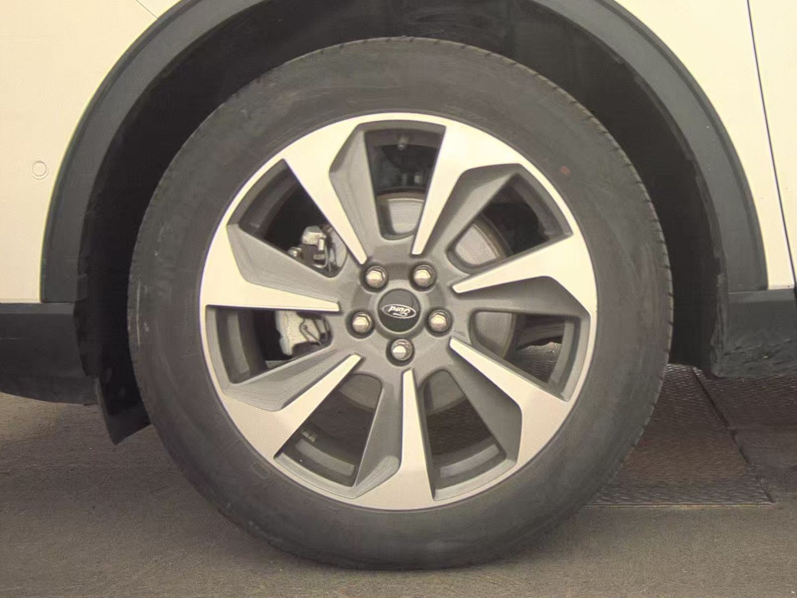 2023 Ford Escape Platinum AWD