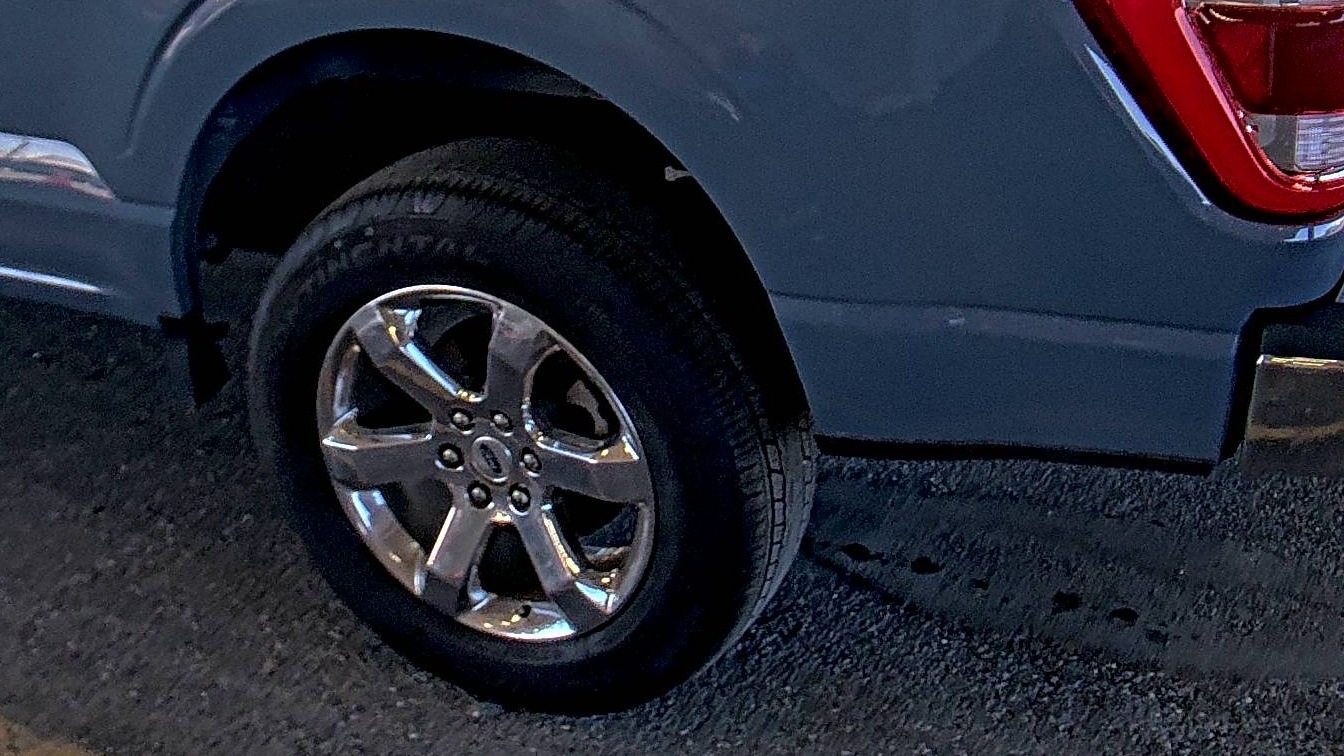 2023 Ford F-150 Lariat AWD