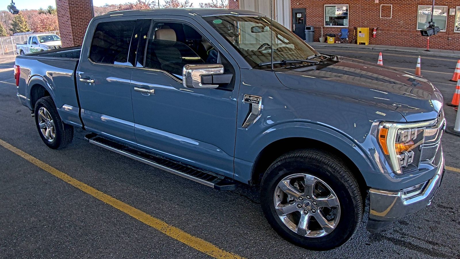 2023 Ford F-150 Lariat AWD