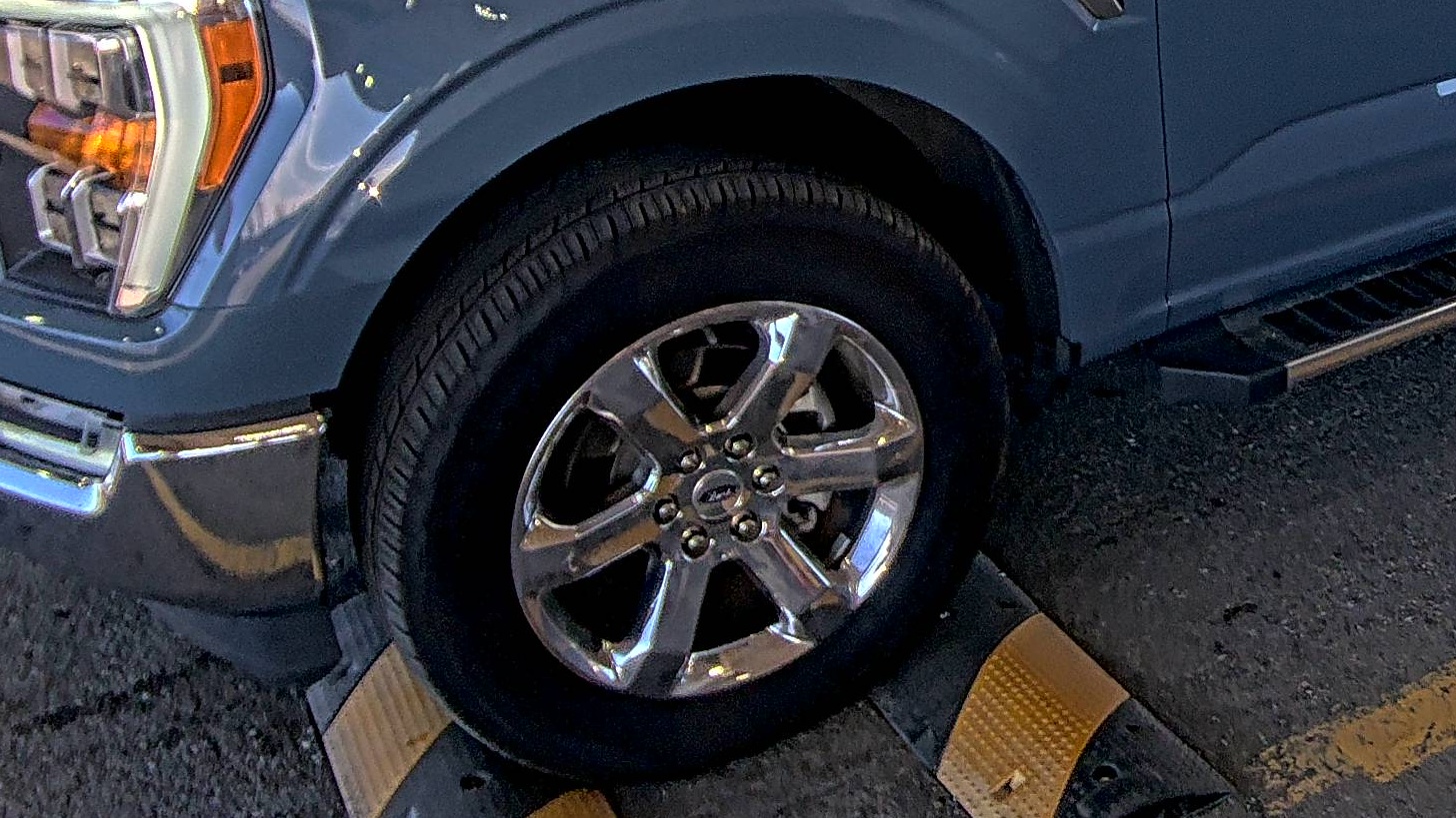 2023 Ford F-150 Lariat AWD