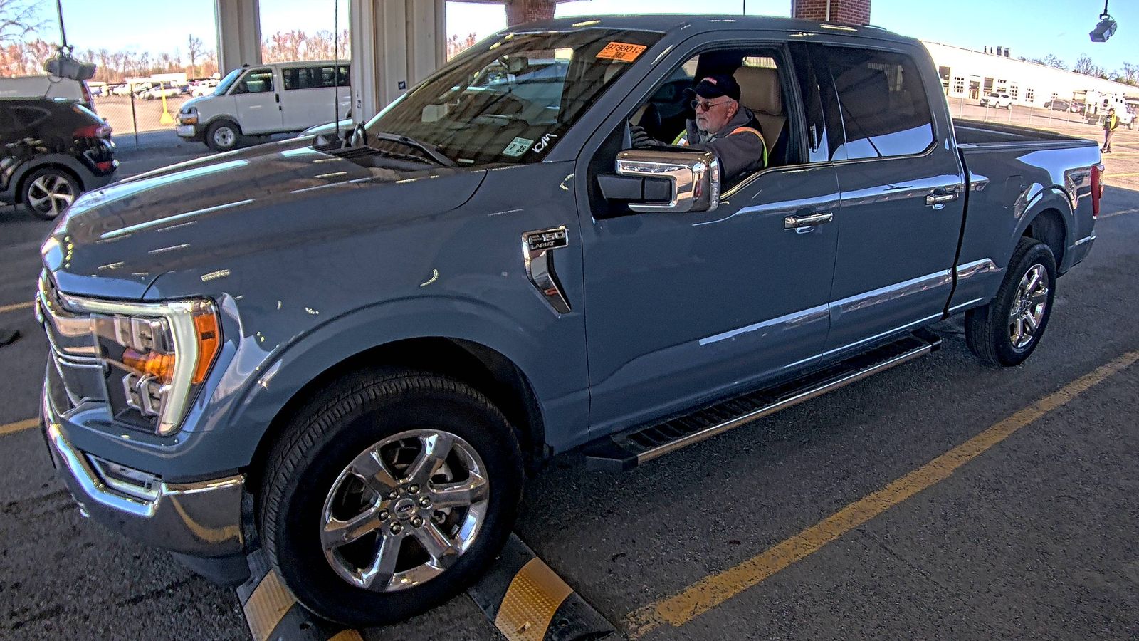 2023 Ford F-150 Lariat AWD