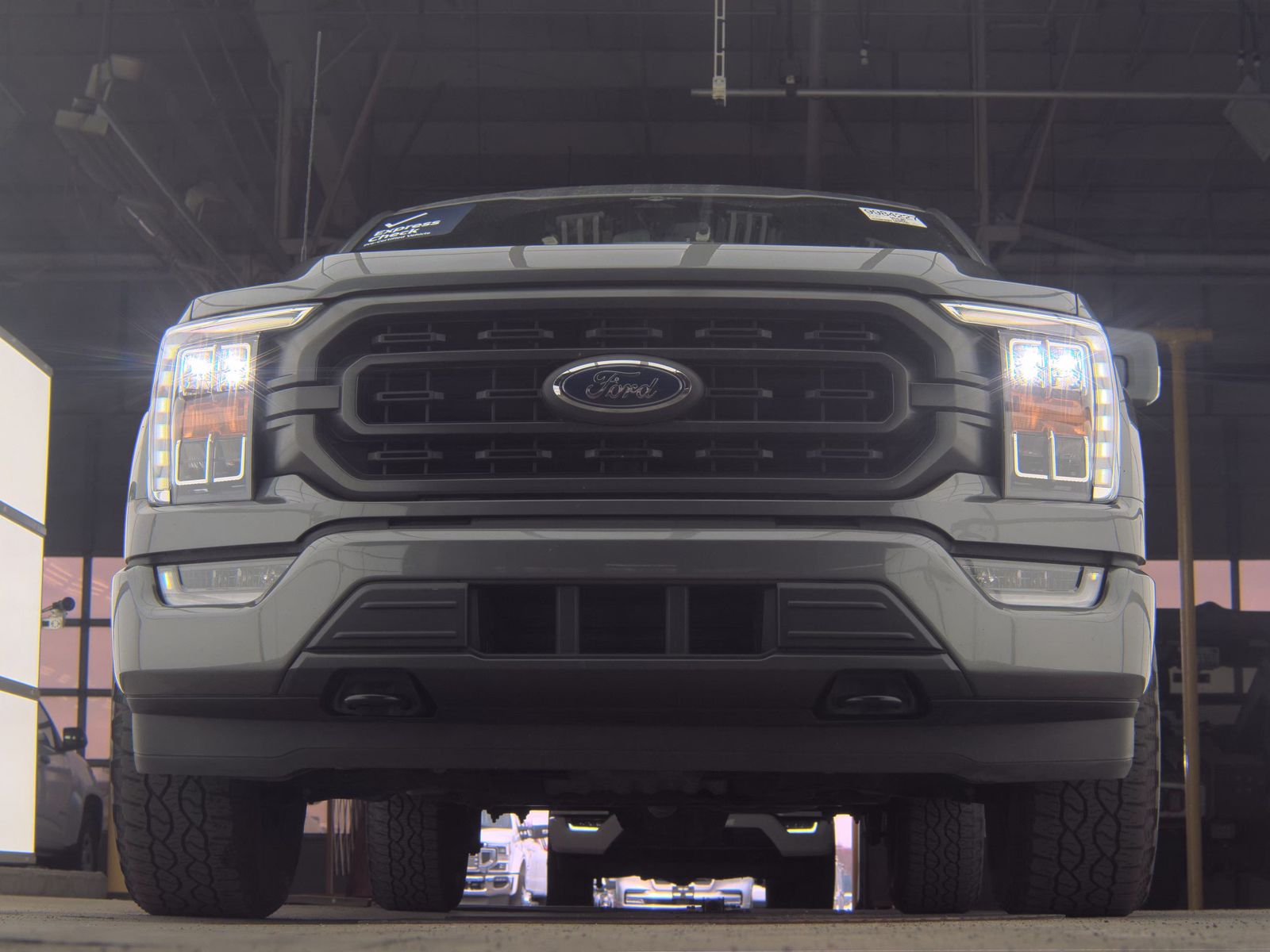 2023 Ford F-150 XLT AWD