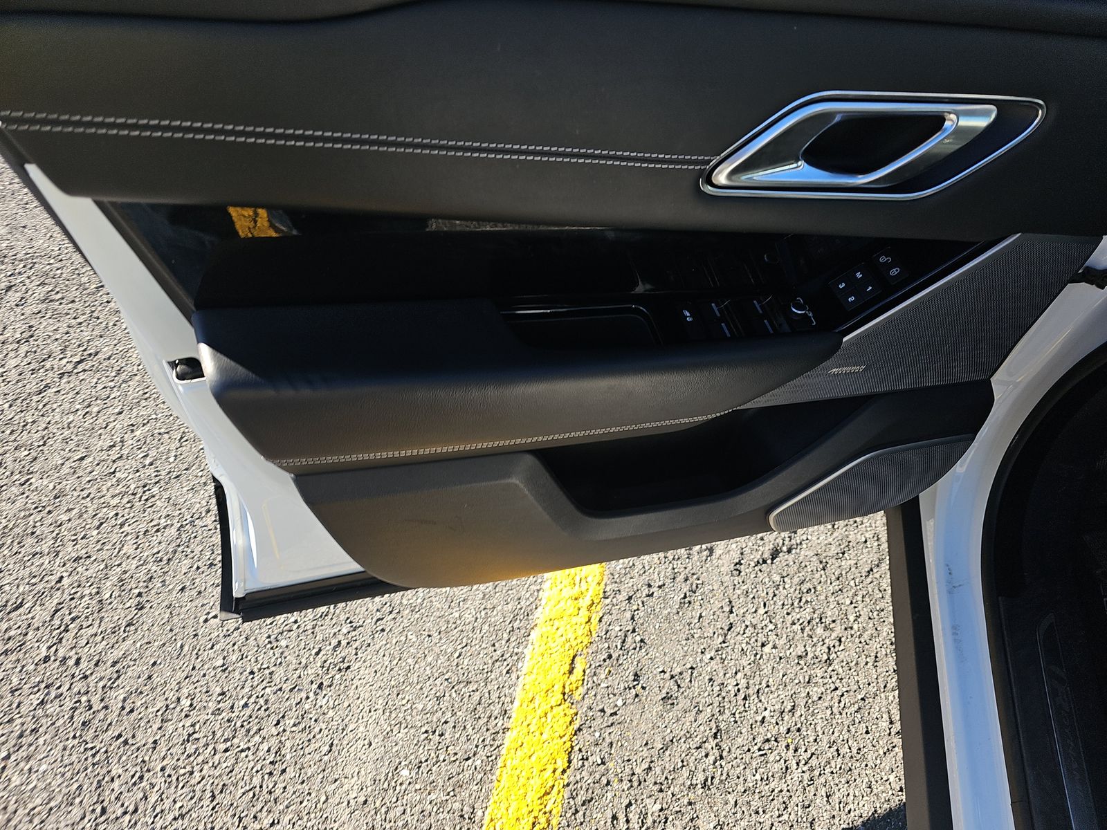 2018 Land Rover Range Rover Velar R-Dynamic SE AWD