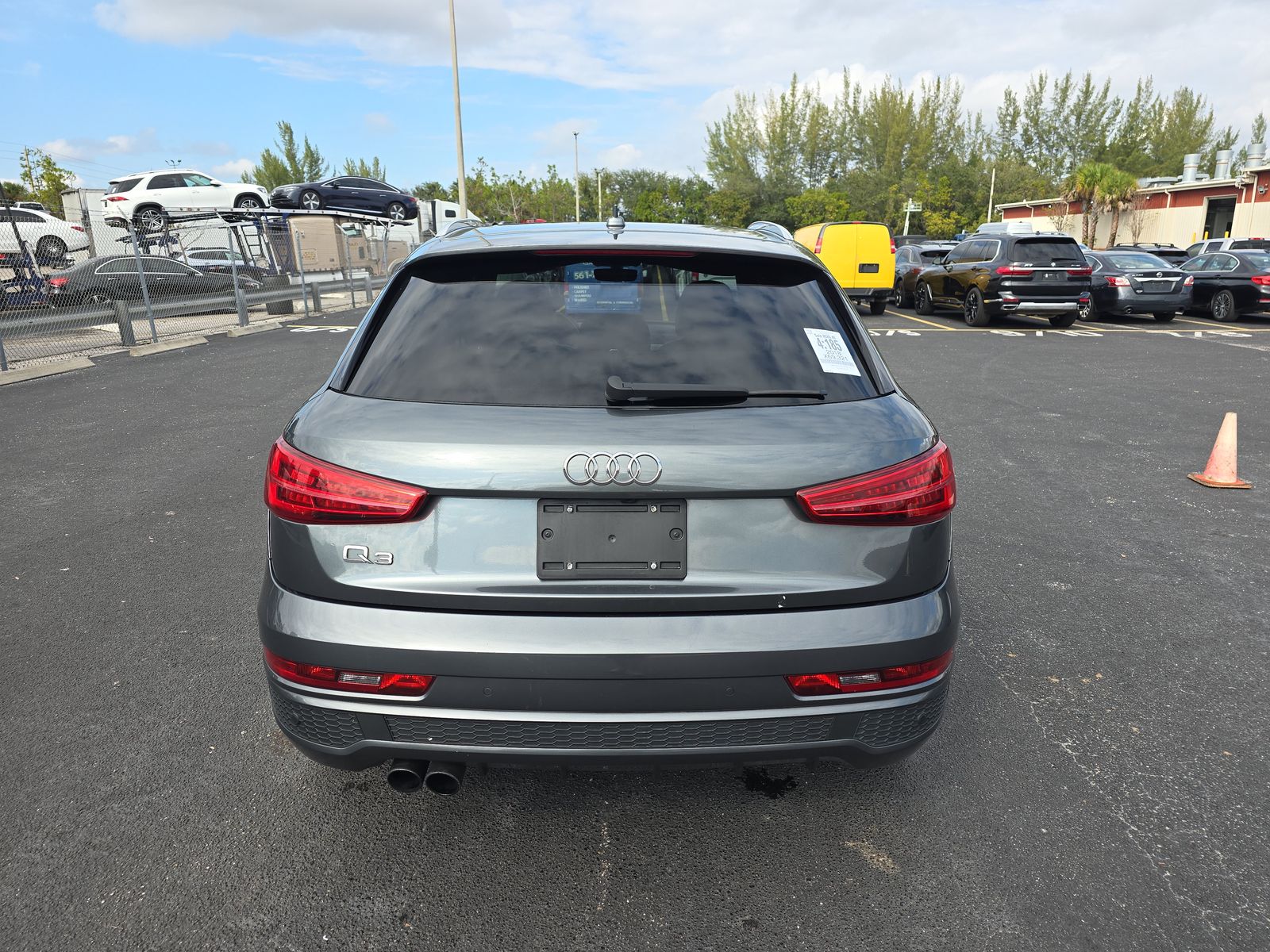 2018 Audi Q3 2.0T Sport Premium FWD