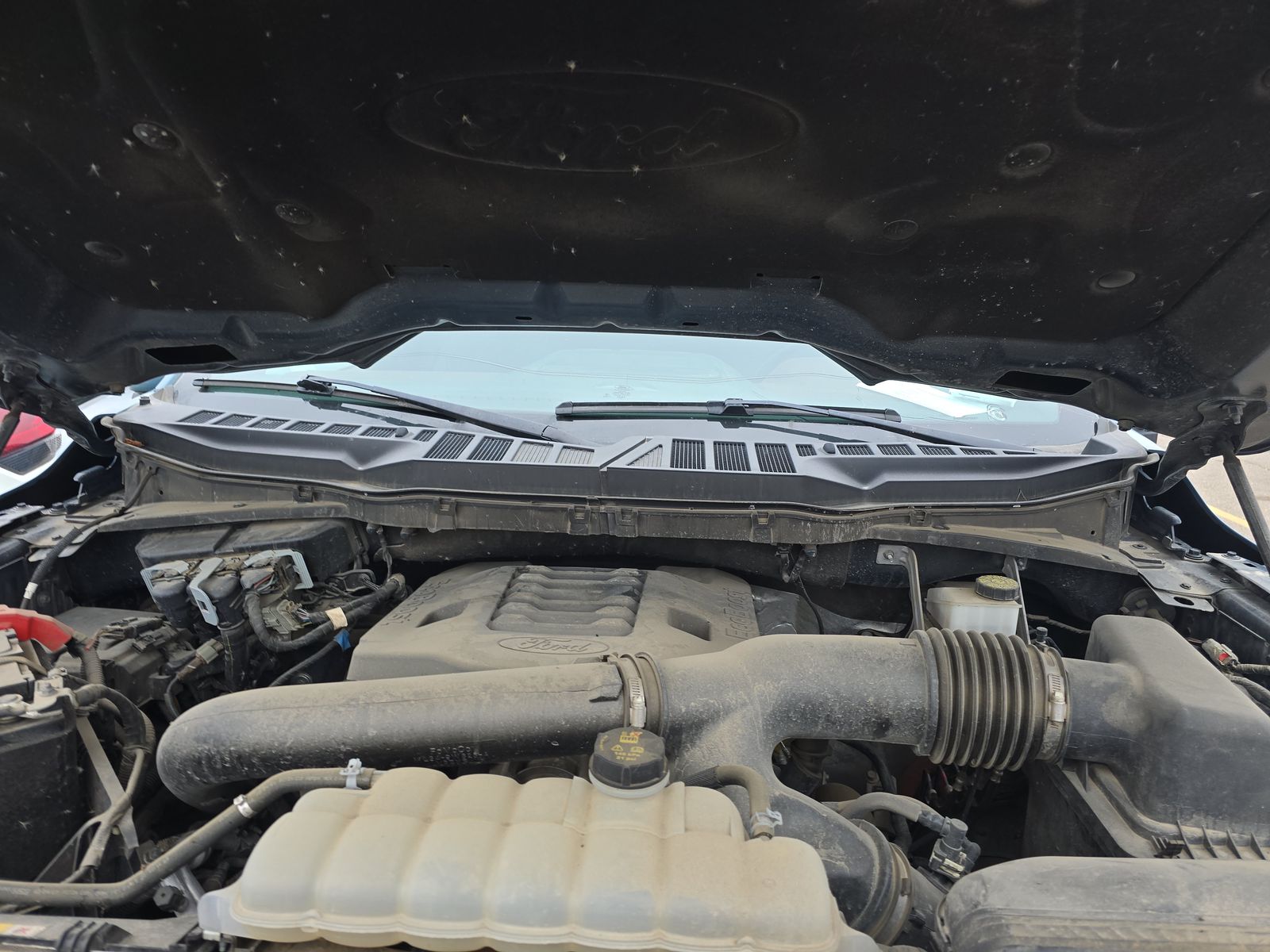 2023 Ford F-150 Lariat AWD