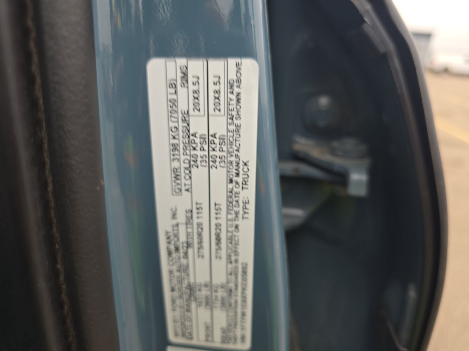 2023 Ford F-150 Lariat AWD