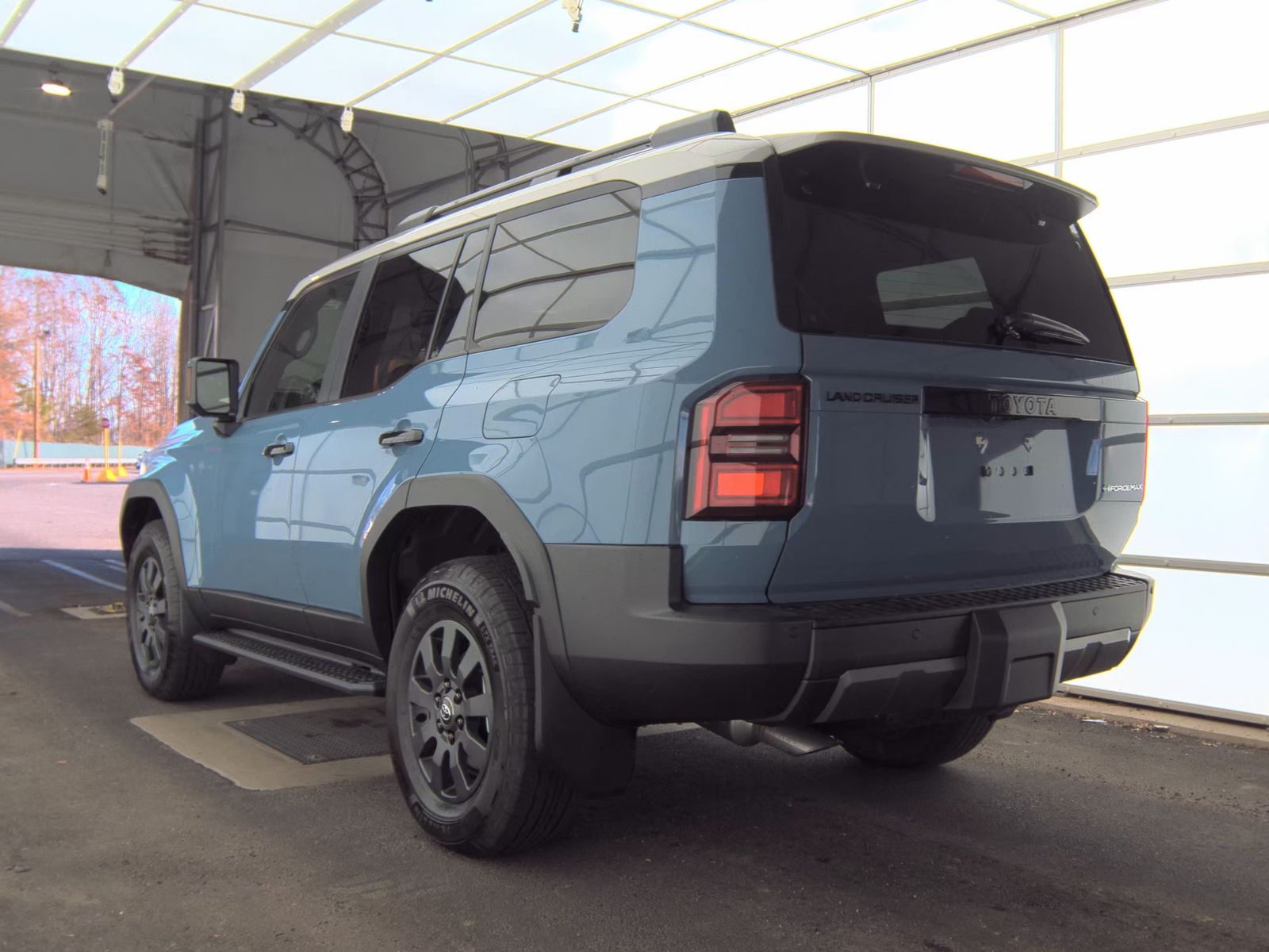 2025 Toyota Land Cruiser Base AWD