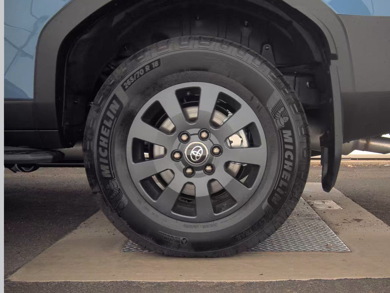 2025 Toyota Land Cruiser Base AWD