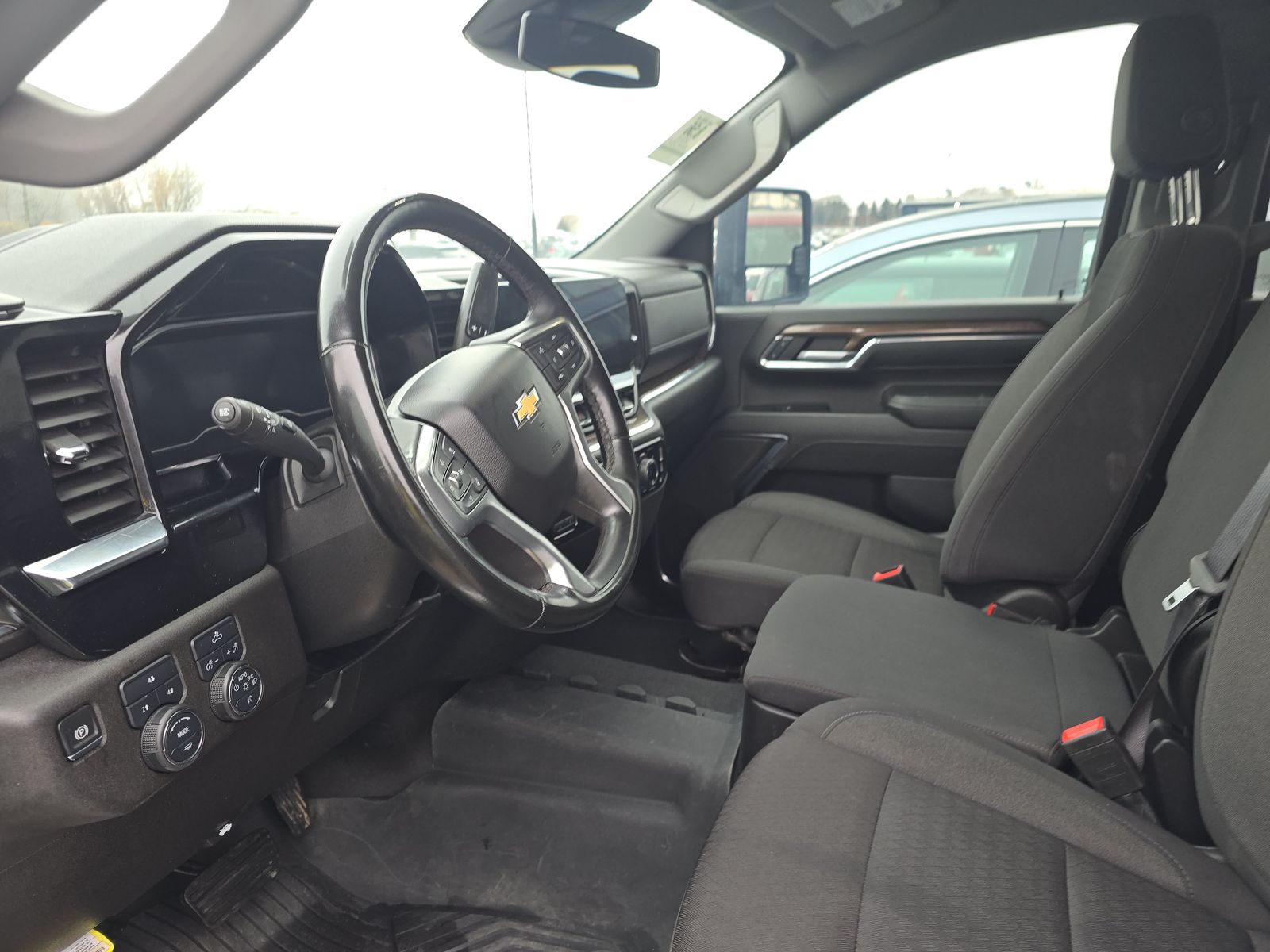 2024 Chevrolet Silverado 2500HD LT AWD