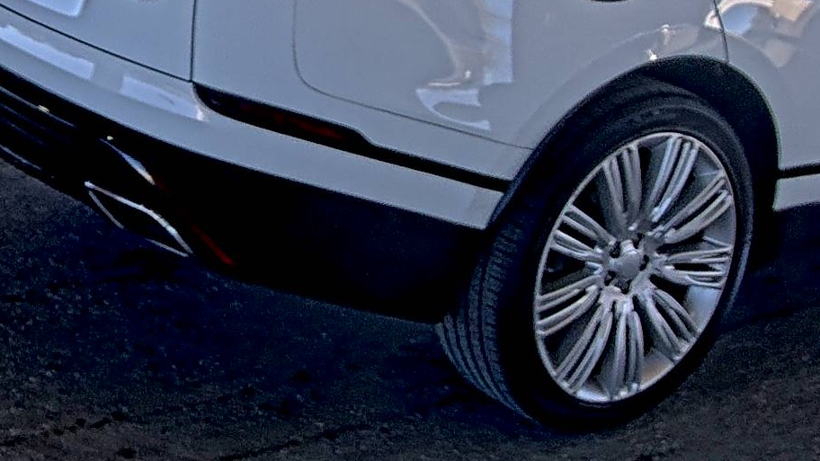 2018 Land Rover Range Rover Velar R-Dynamic SE AWD