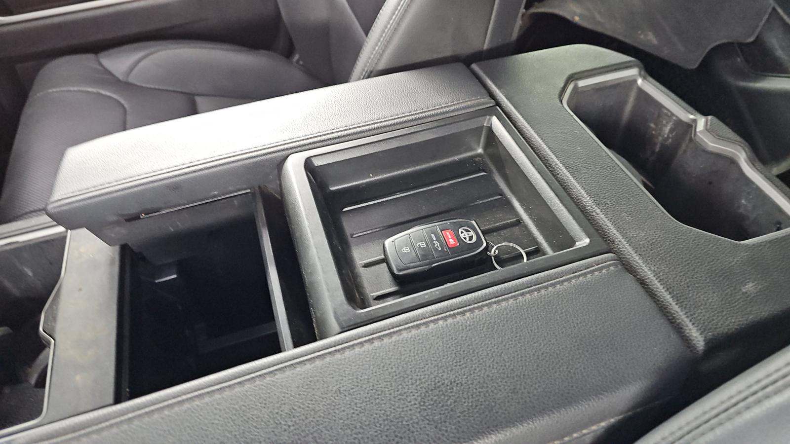 2023 Toyota Tundra SR5 AWD