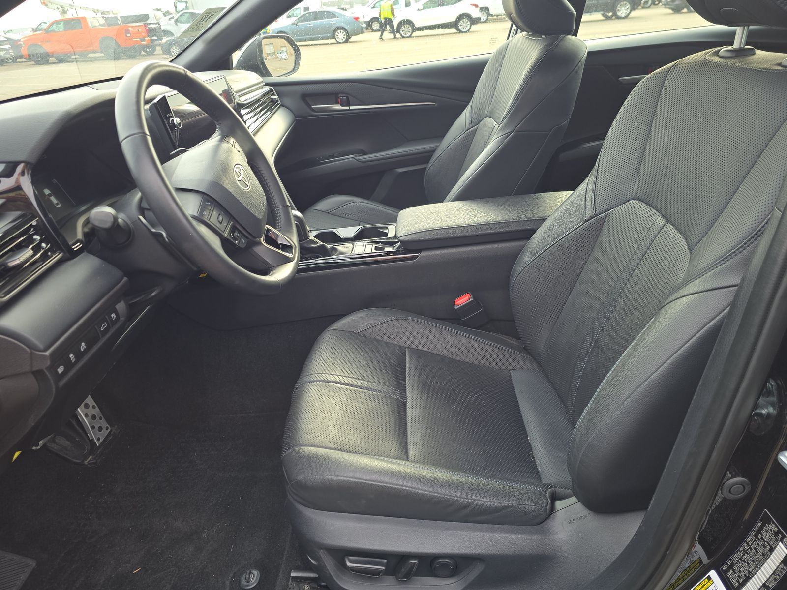 2025 Toyota Camry XSE FWD