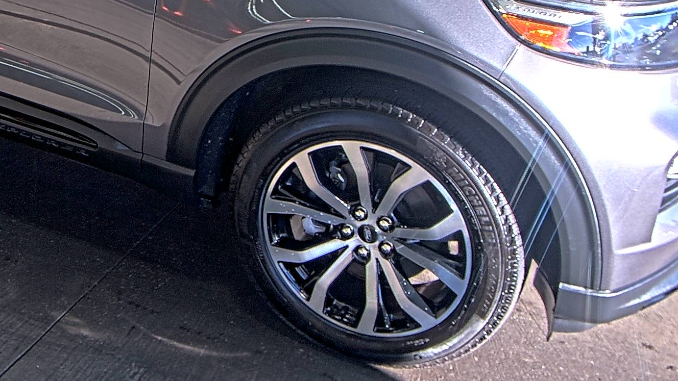 2022 Ford Explorer ST-Line AWD