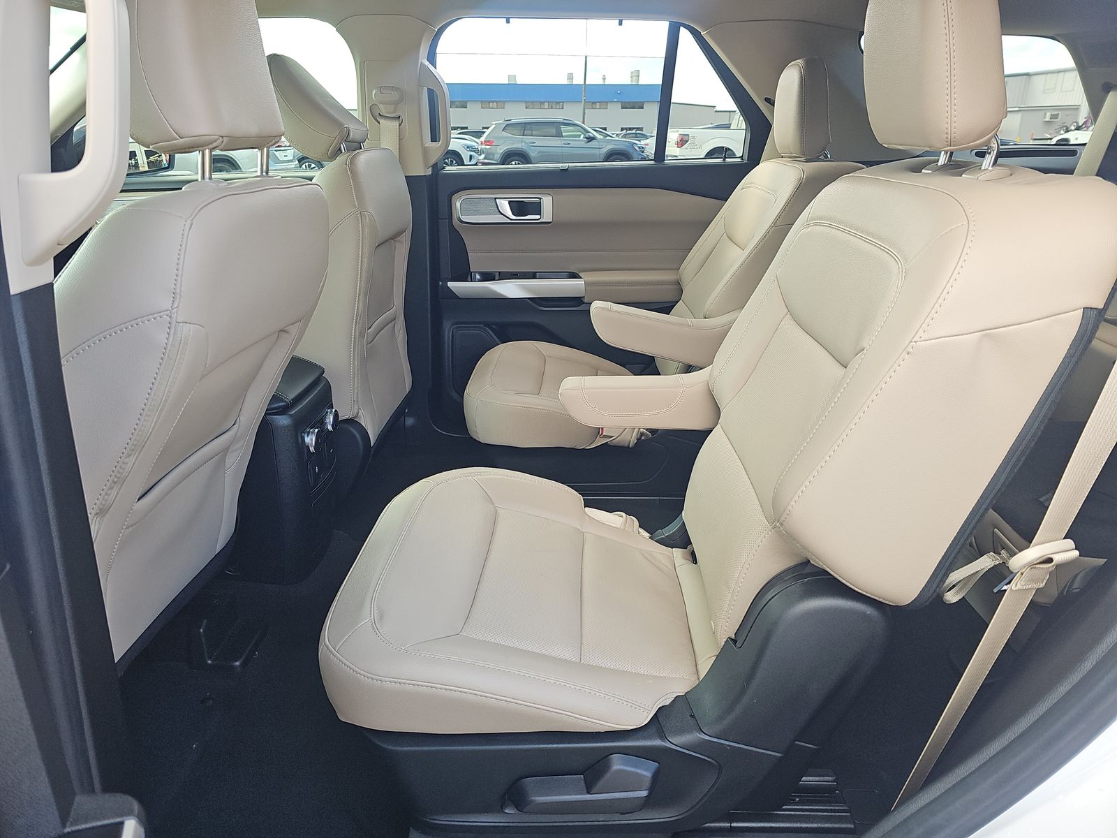 2022 Ford Explorer Limited RWD