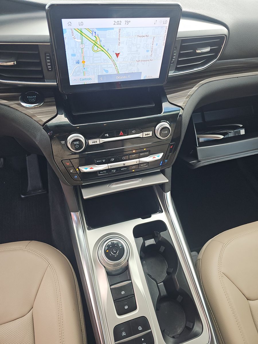 2022 Ford Explorer Limited RWD