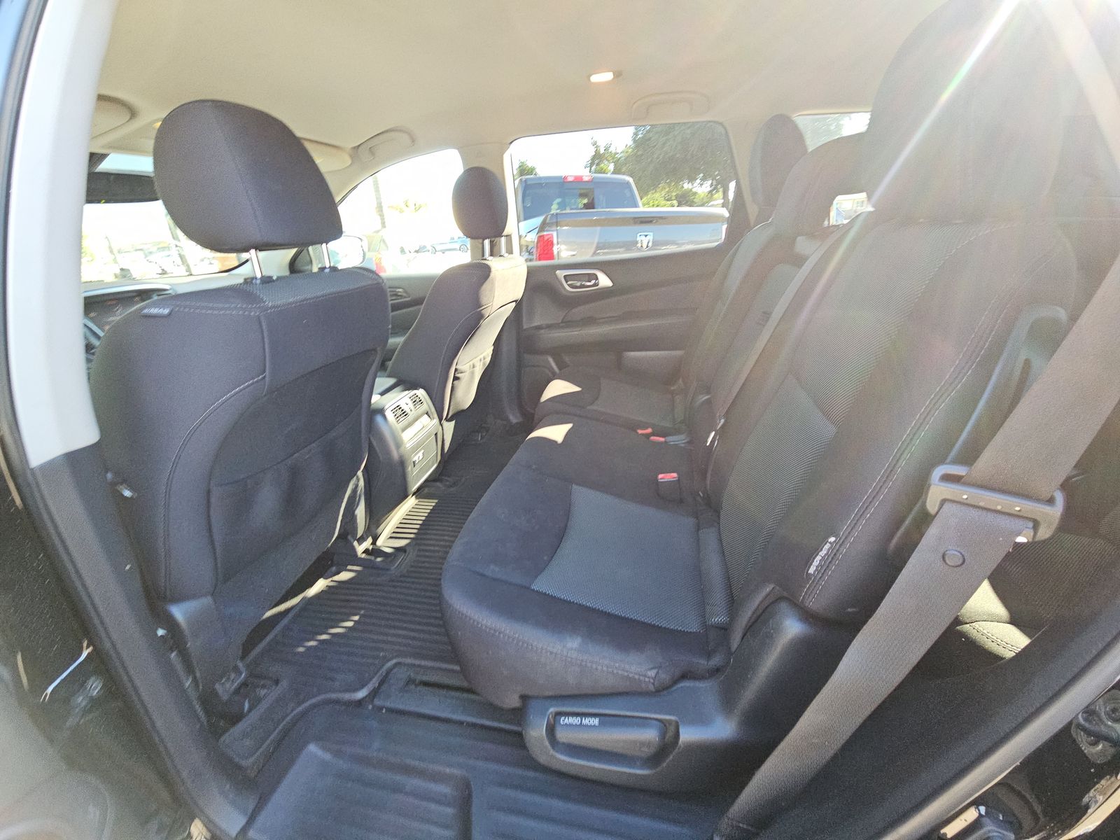 2020 Nissan Pathfinder SV FWD