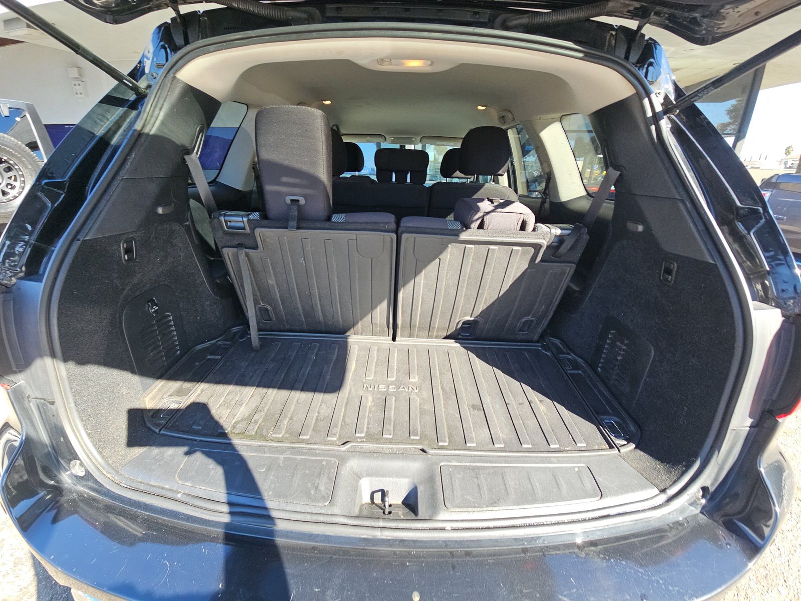 2020 Nissan Pathfinder SV FWD