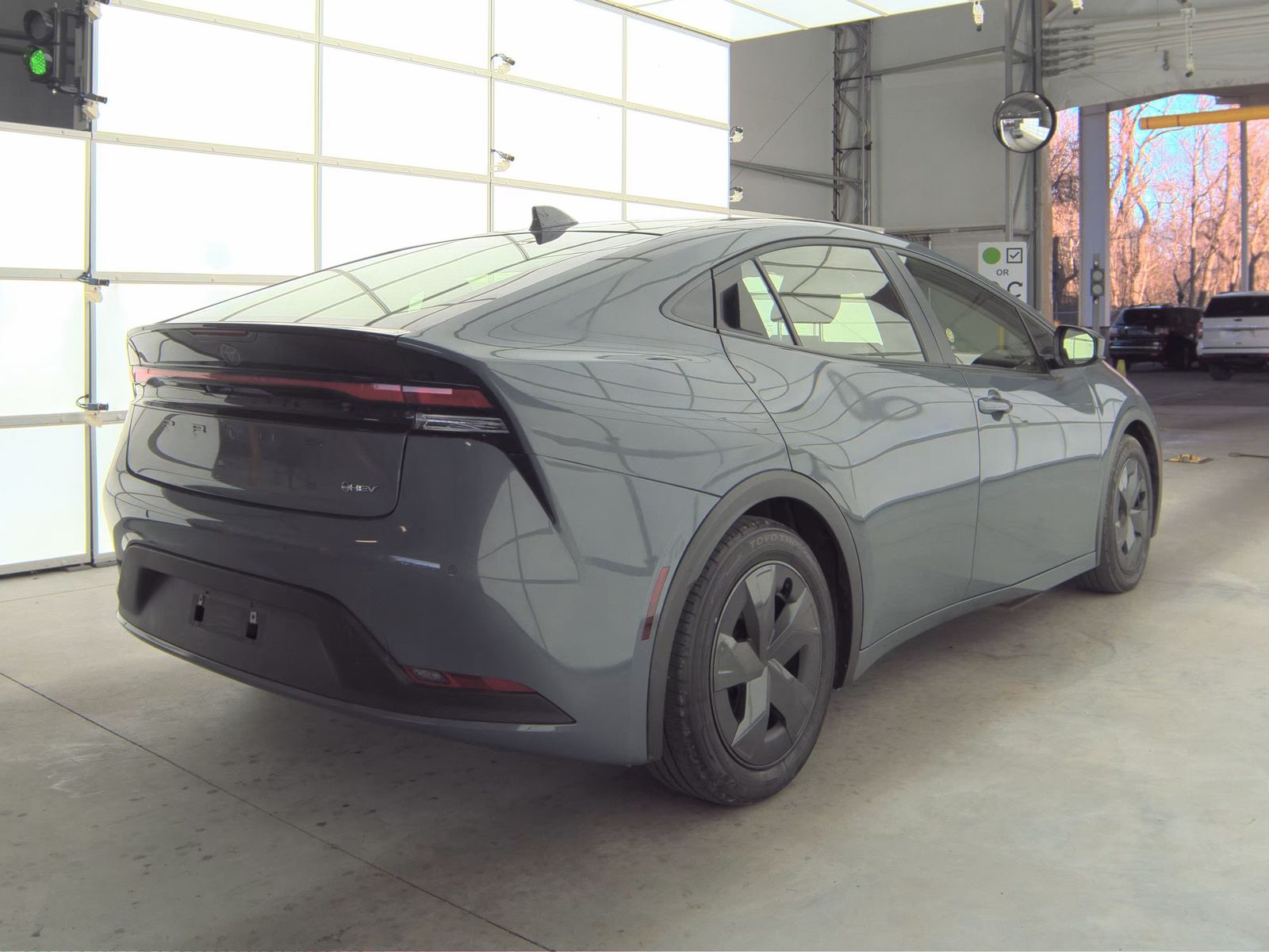 2025 Toyota Prius LE FWD