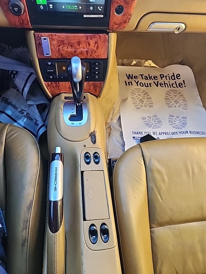 2002 Porsche 911 Carrera 4 AWD