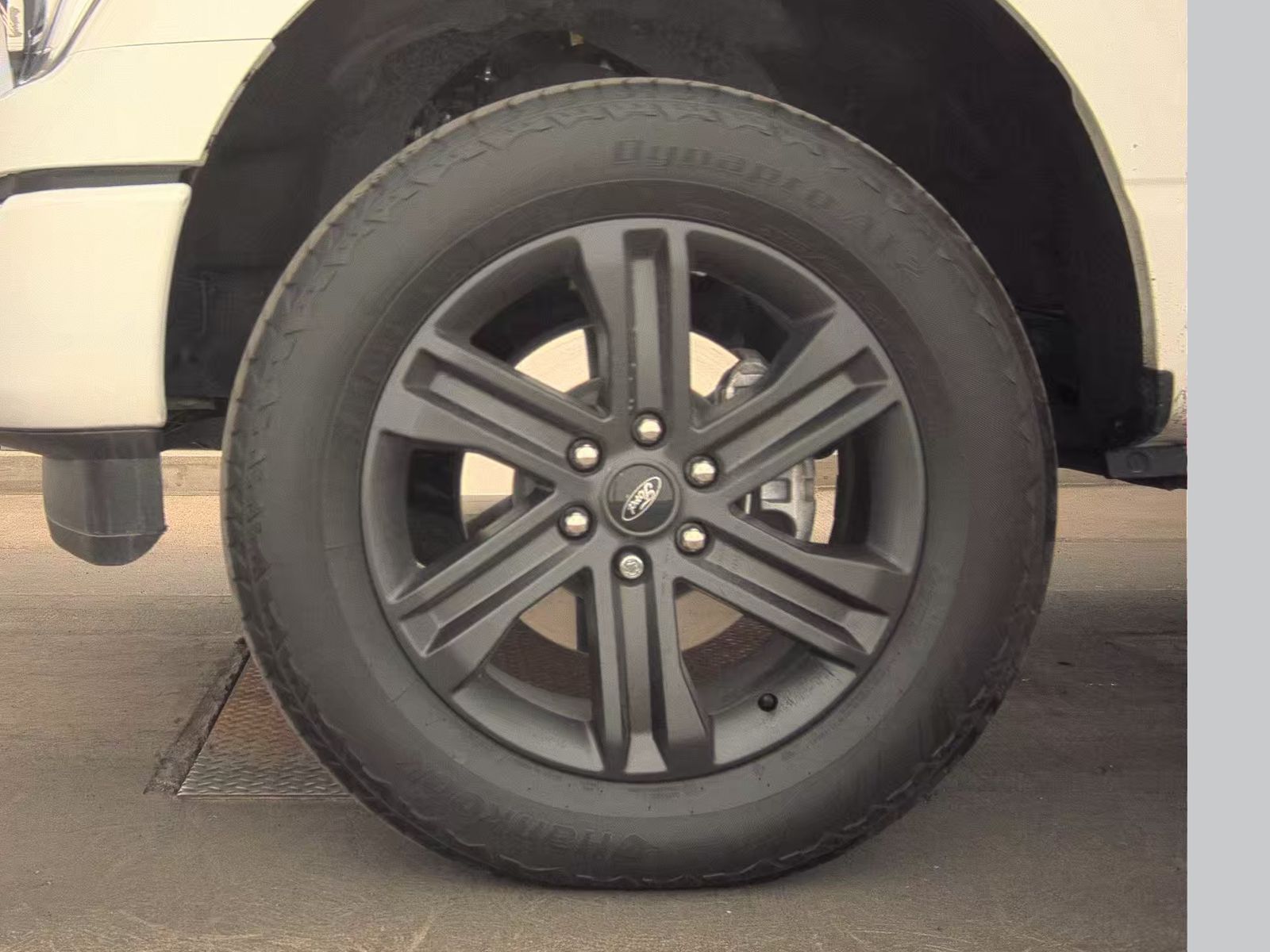 2023 Ford F-150 Hybrid Lariat AWD