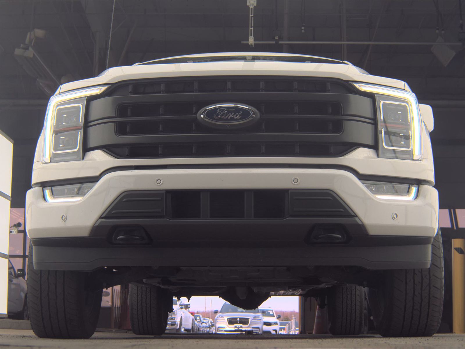 2023 Ford F-150 Hybrid Lariat AWD