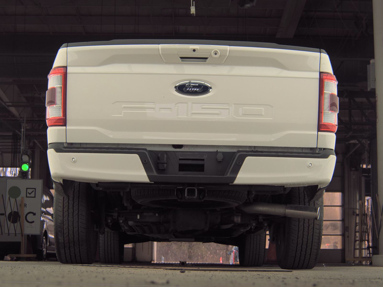 2023 Ford F-150 Hybrid Lariat AWD