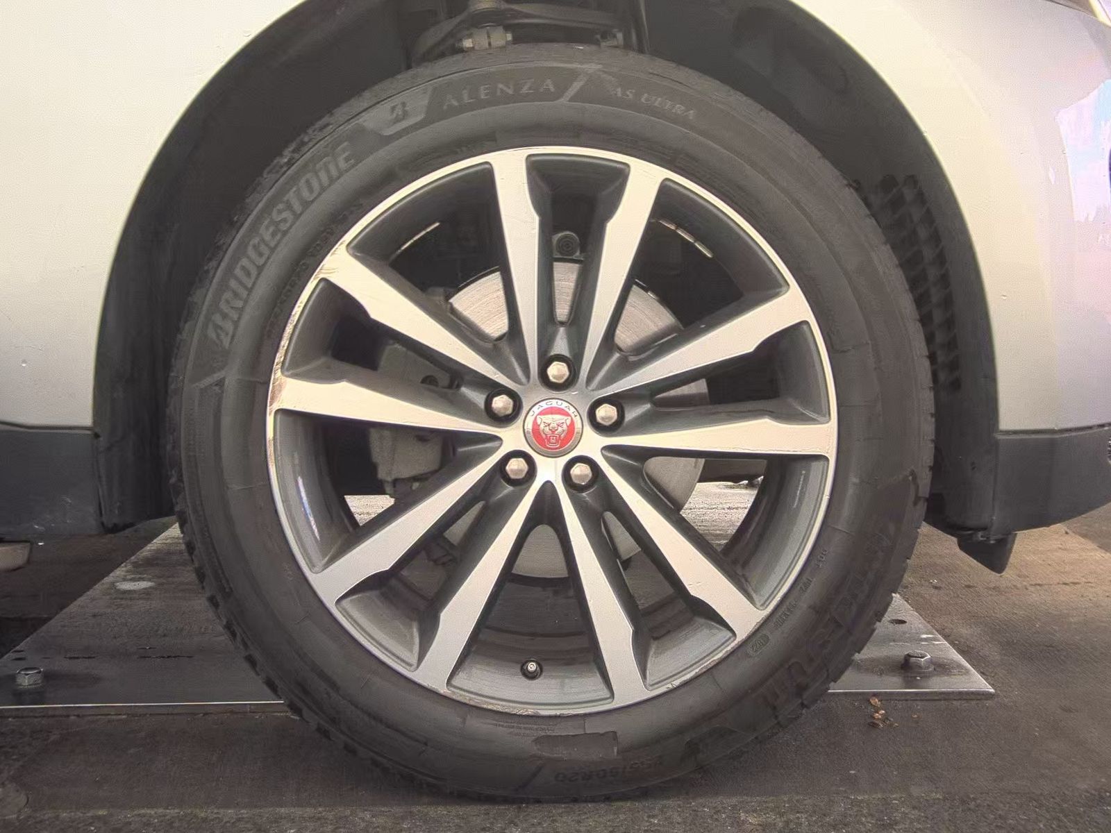 2018 Jaguar F-PACE 25t Prestige AWD