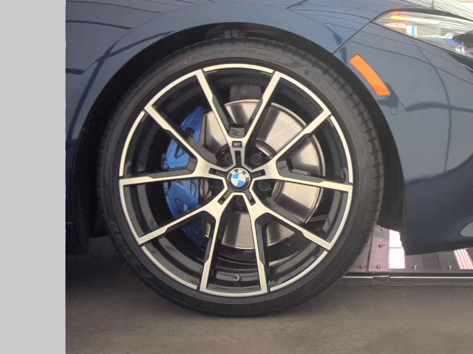 2022 BMW 8 Series 840i RWD