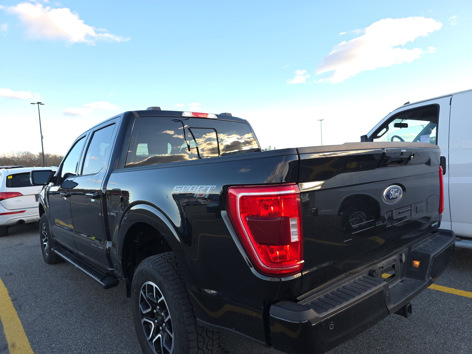 2023 Ford F-150 XLT AWD