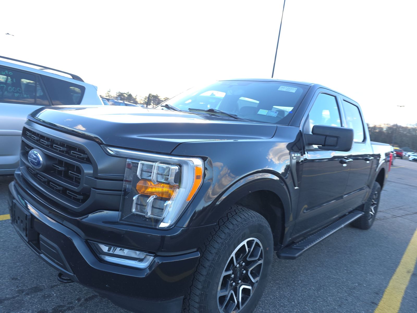 2023 Ford F-150 XLT AWD