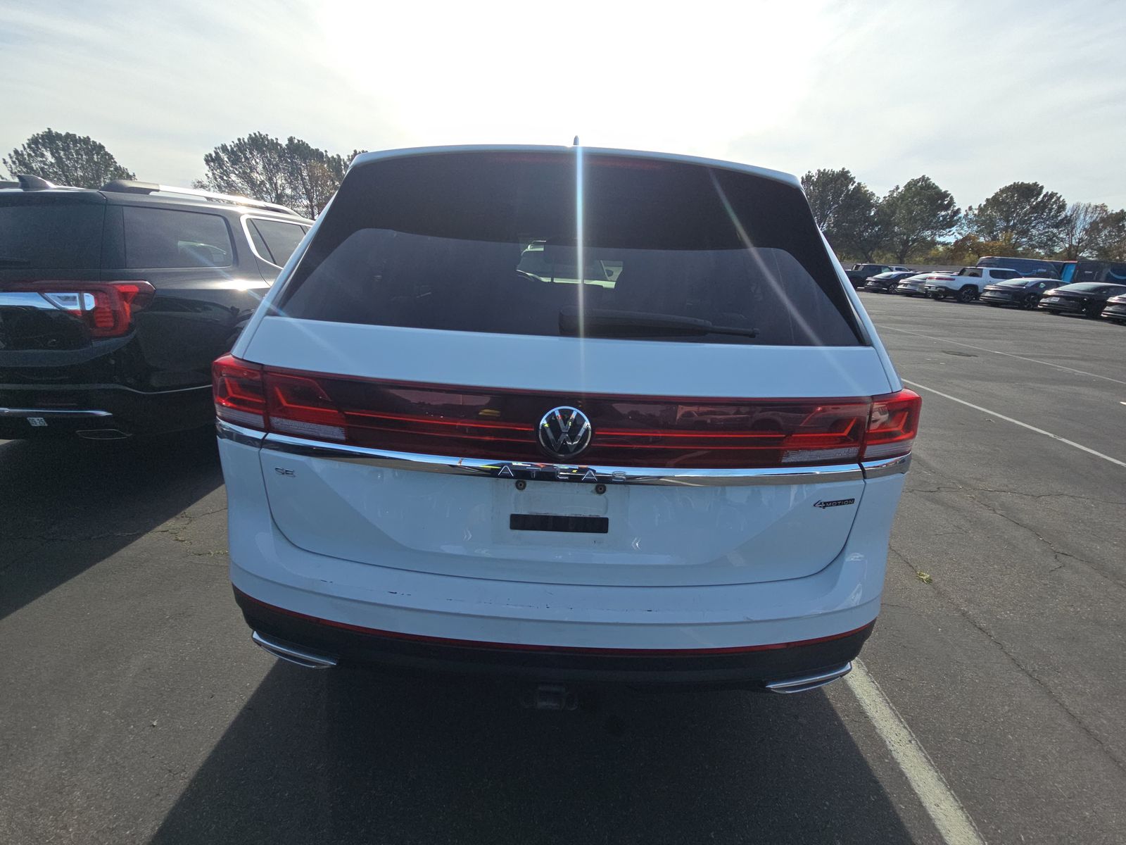 2024 Volkswagen Atlas 2.0T SE AWD