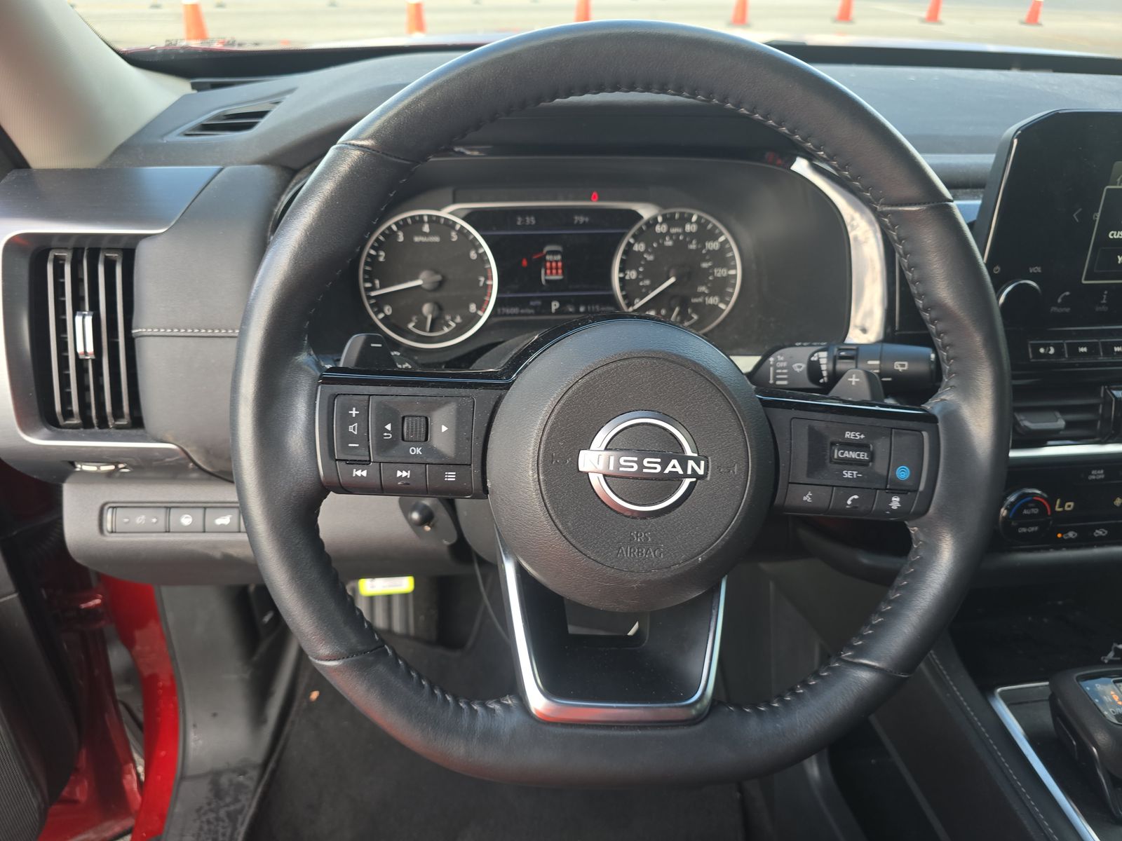 2023 Nissan Pathfinder SL AWD