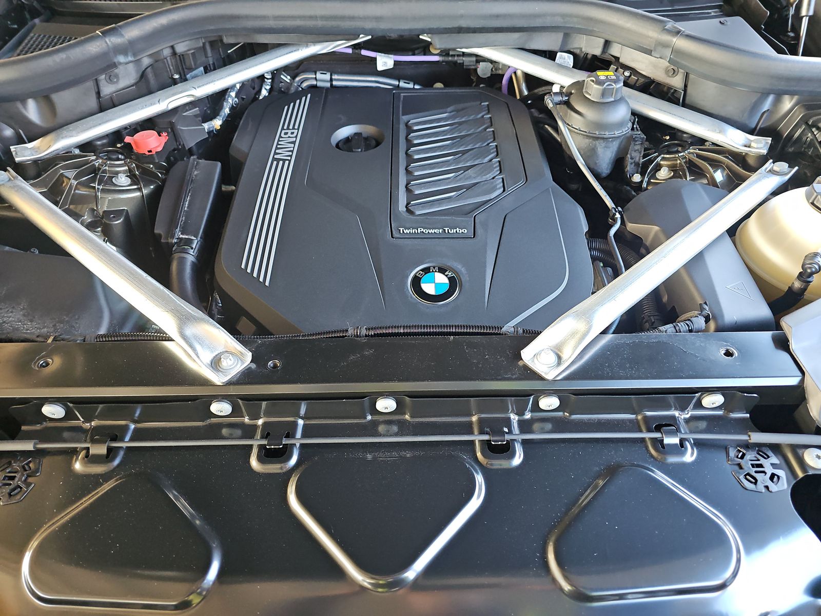 2023 BMW X5 xDrive40i AWD