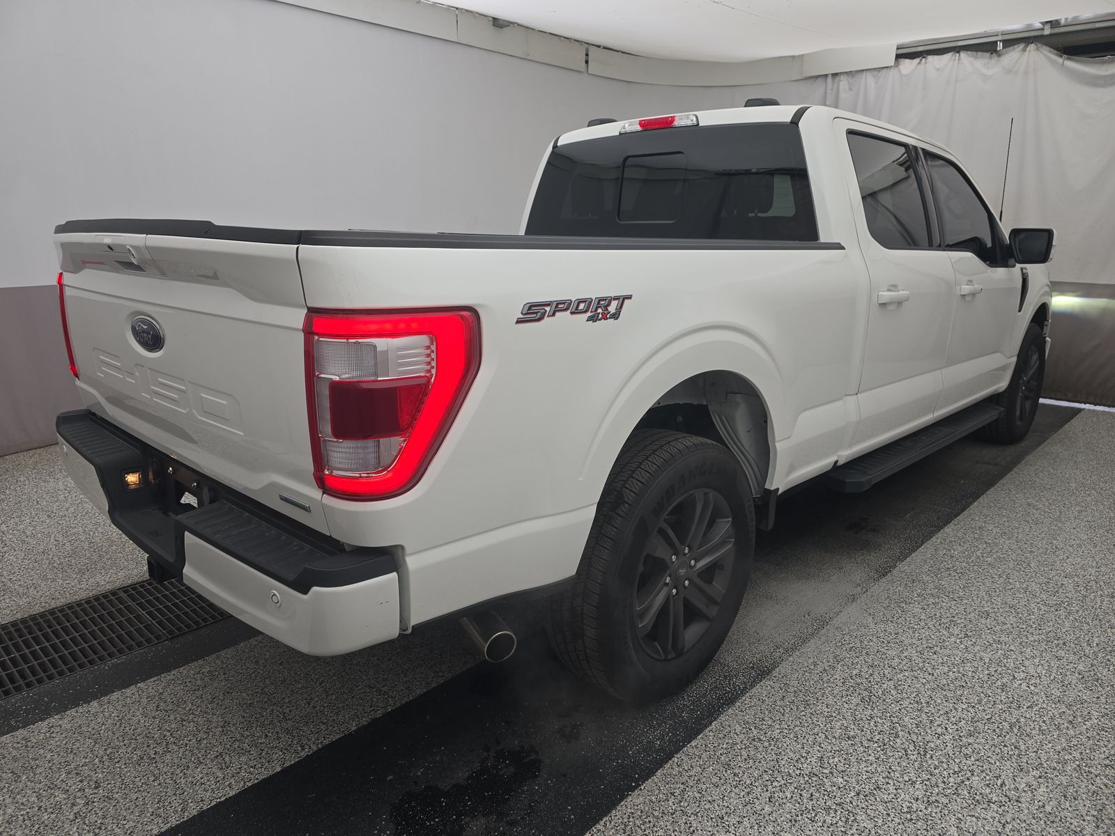 2023 Ford F-150 Lariat AWD