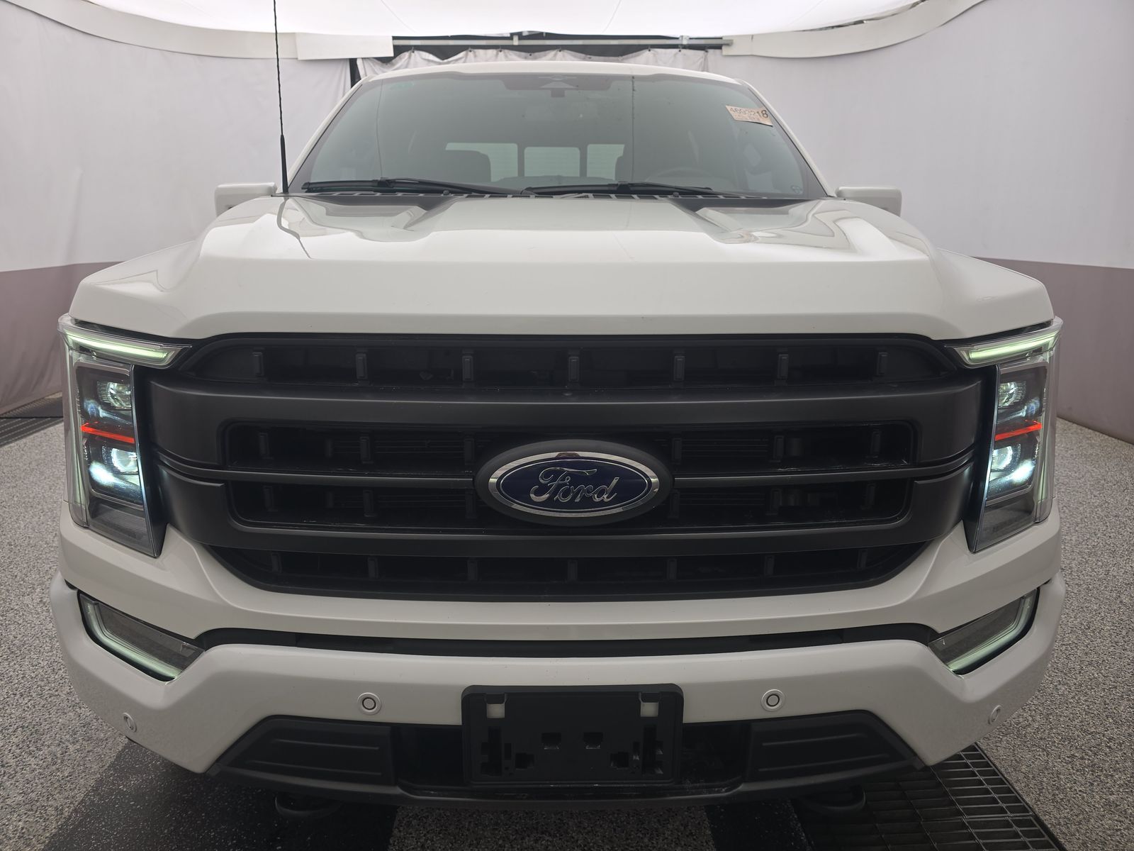 2023 Ford F-150 Lariat AWD
