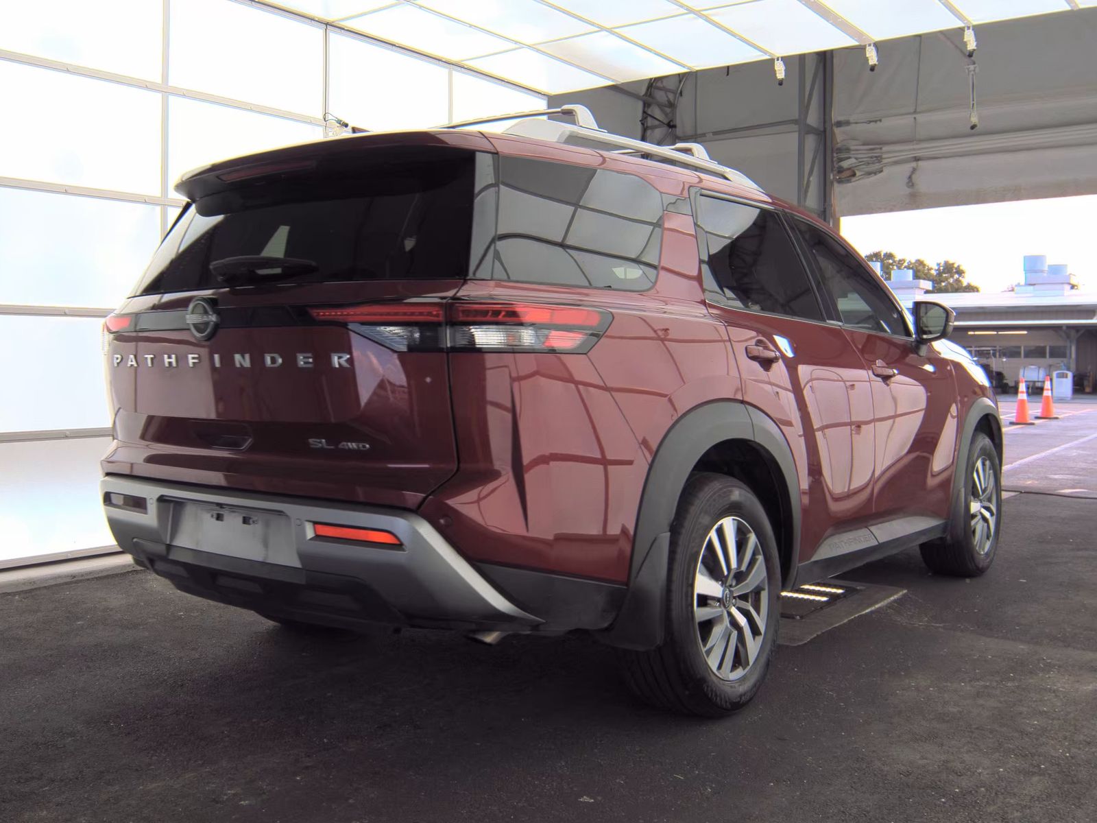 2023 Nissan Pathfinder SL AWD