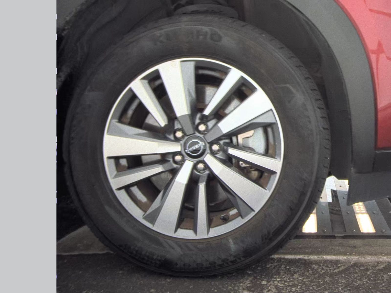 2023 Nissan Pathfinder SL AWD