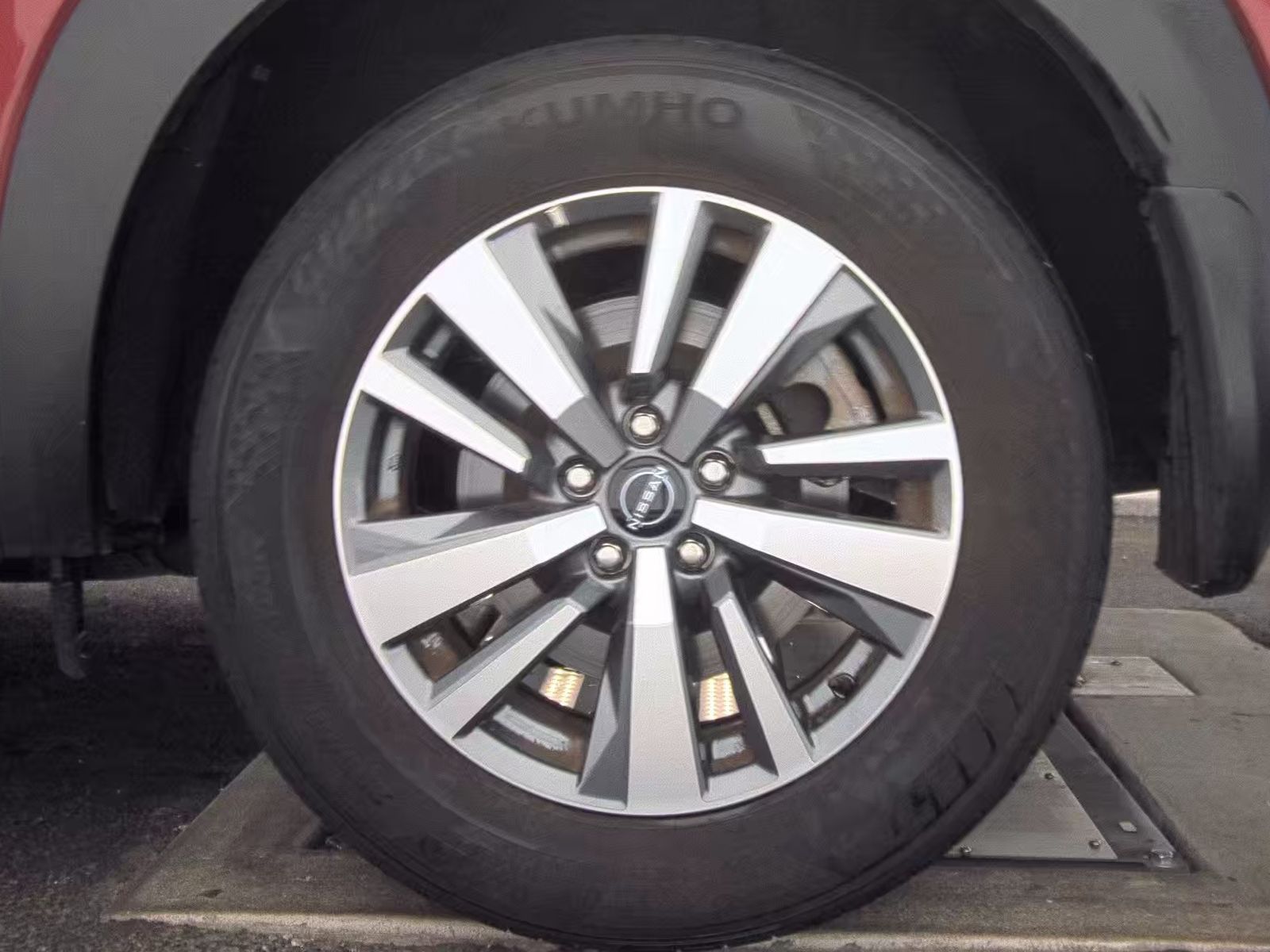 2023 Nissan Pathfinder SL AWD