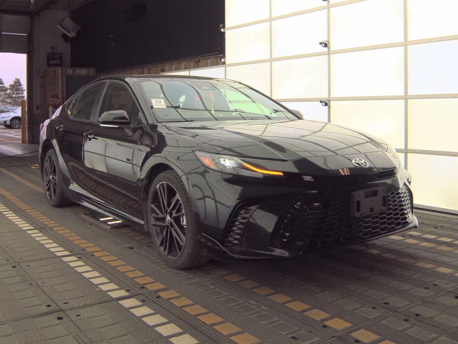 2025 Toyota Camry XSE FWD
