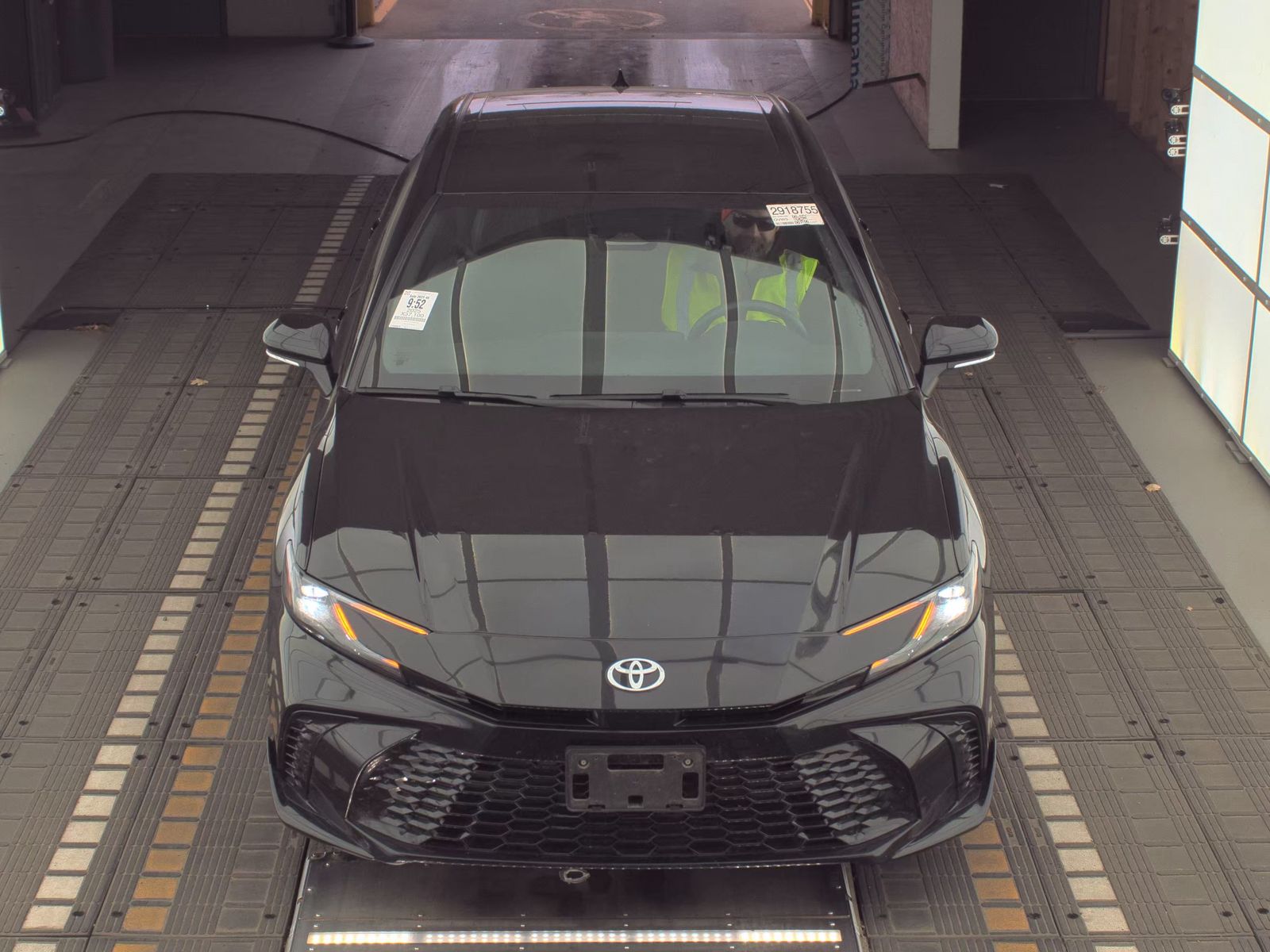 2025 Toyota Camry XSE FWD