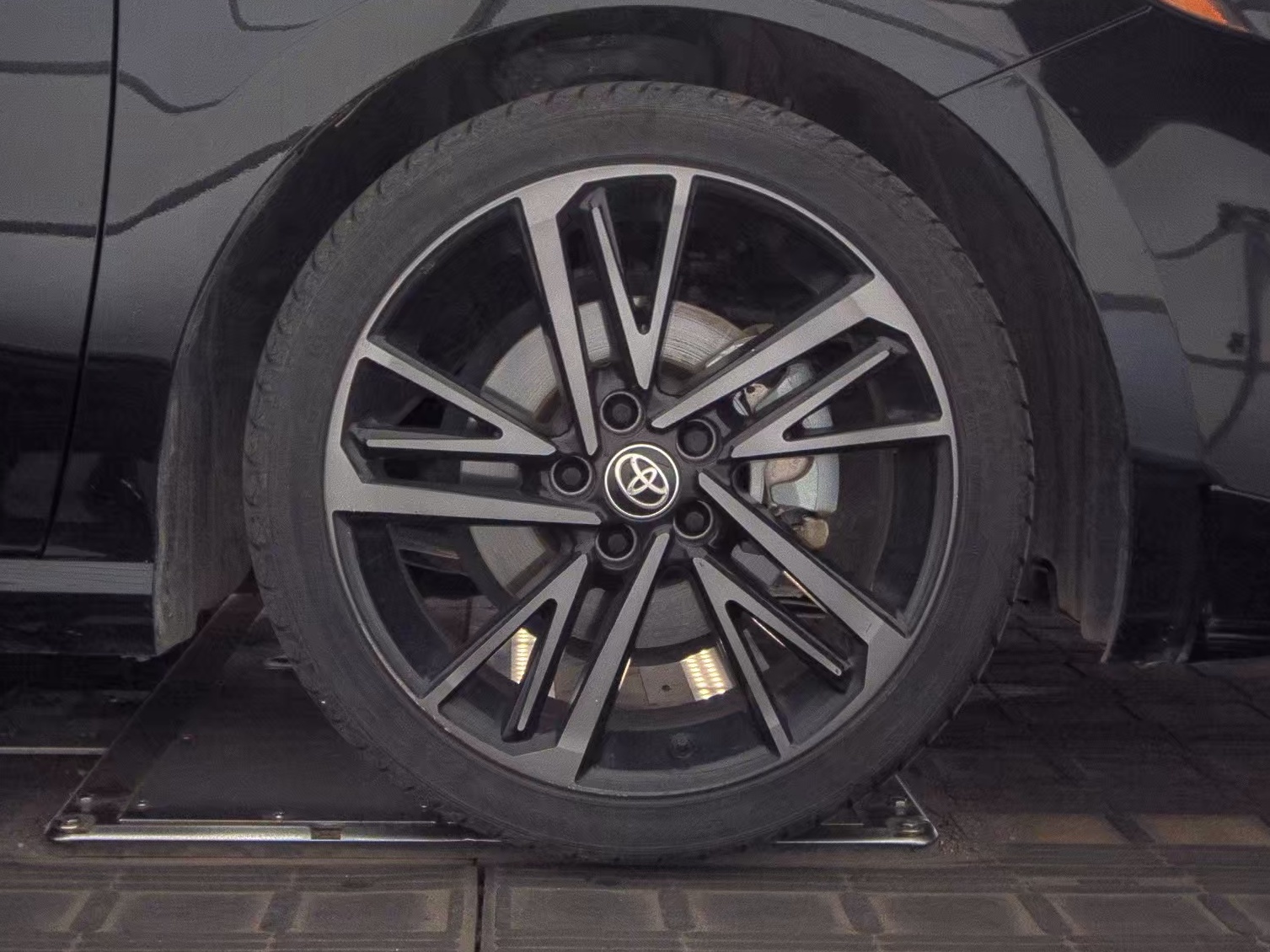 2025 Toyota Camry XSE FWD