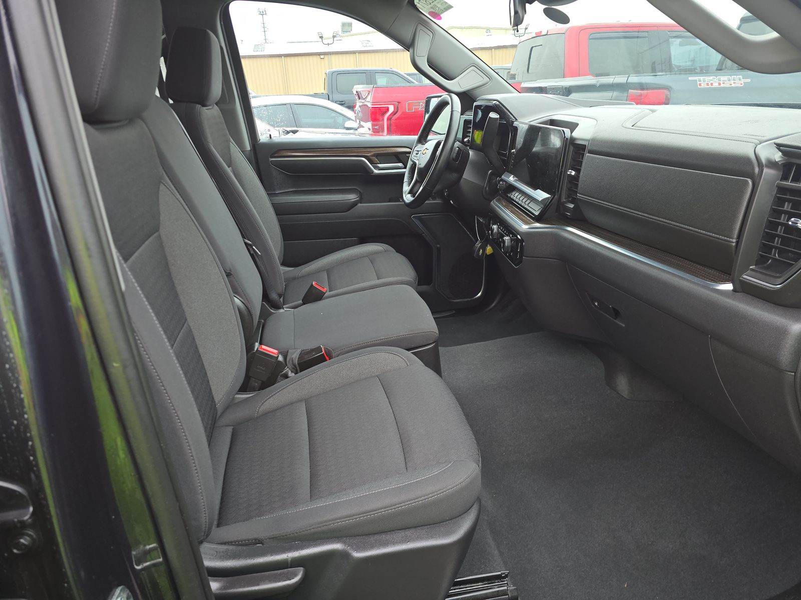 2023 Chevrolet Silverado 1500 LT AWD