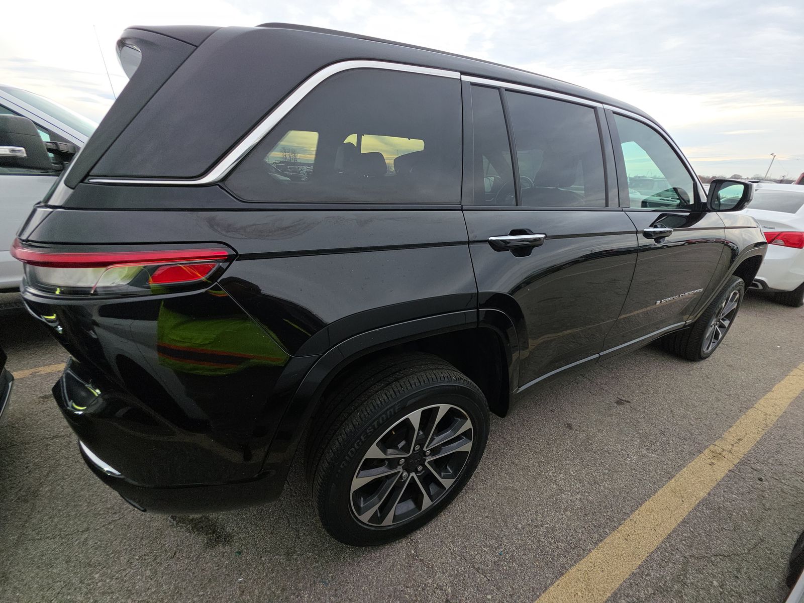 2022 Jeep Grand Cherokee Overland AWD