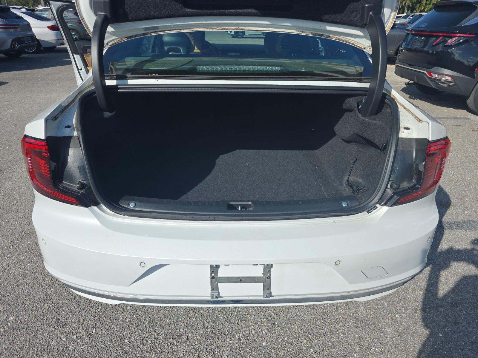 2022 Volvo S90 B6 Inscription AWD