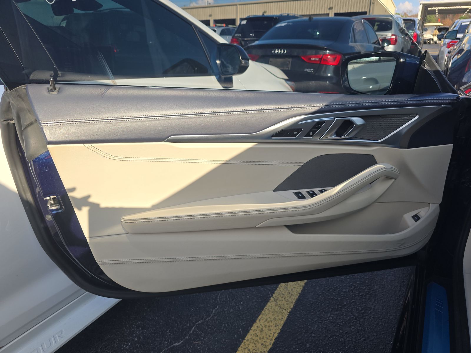 2022 BMW 8 Series 840i RWD