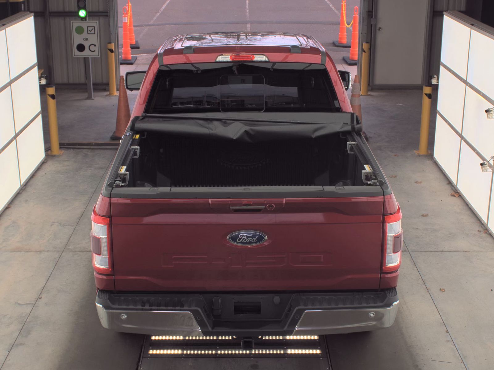2023 Ford F-150 Hybrid Lariat AWD