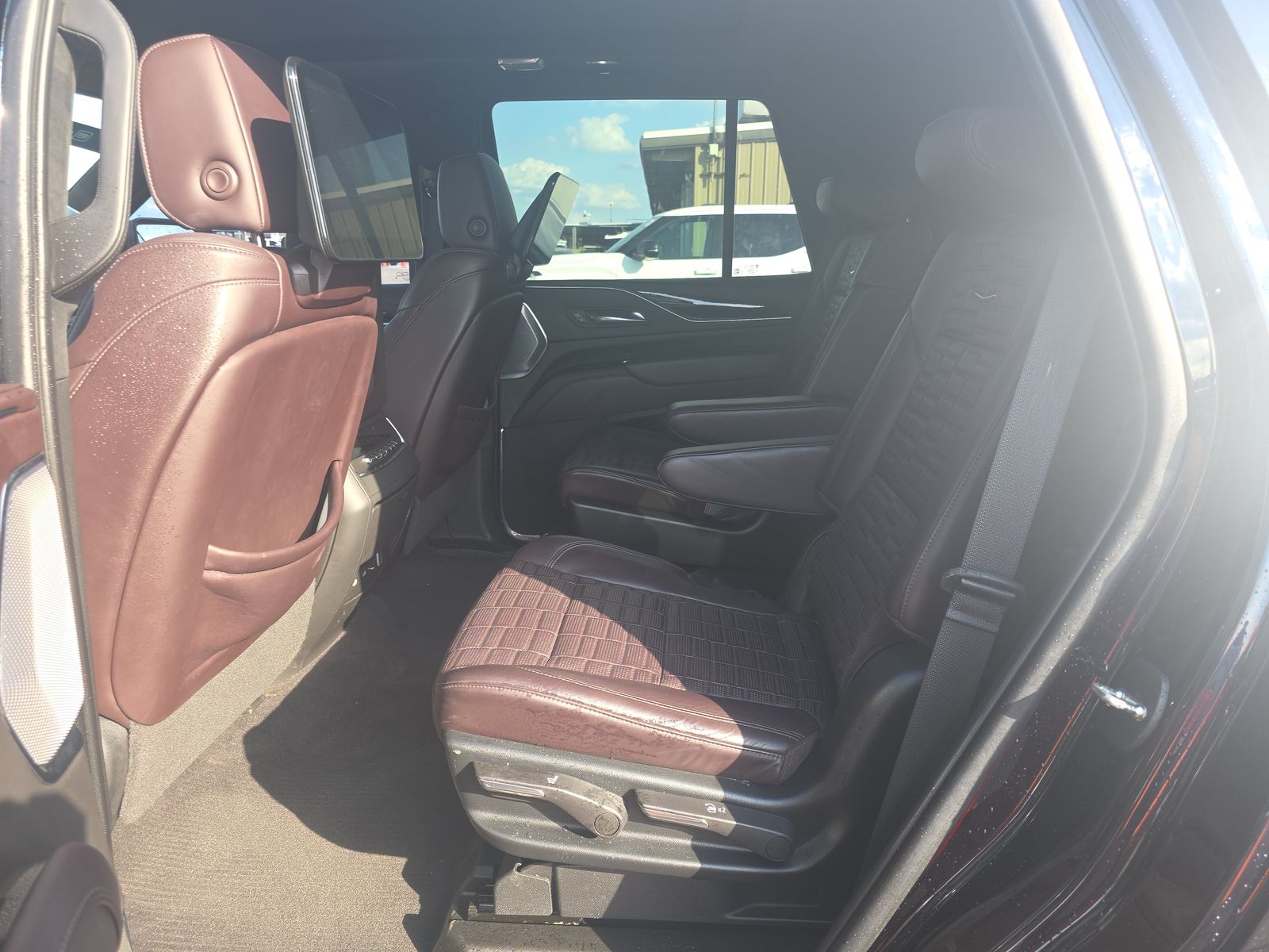 2022 Cadillac Escalade Sport Platinum AWD