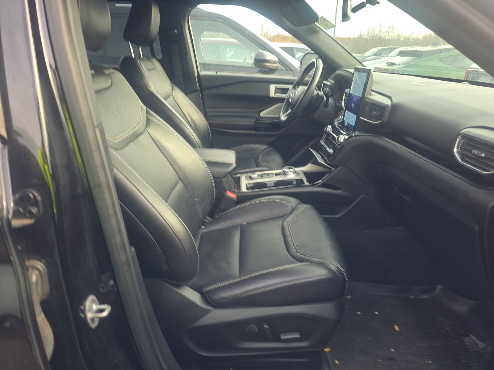 2022 Ford Explorer ST AWD