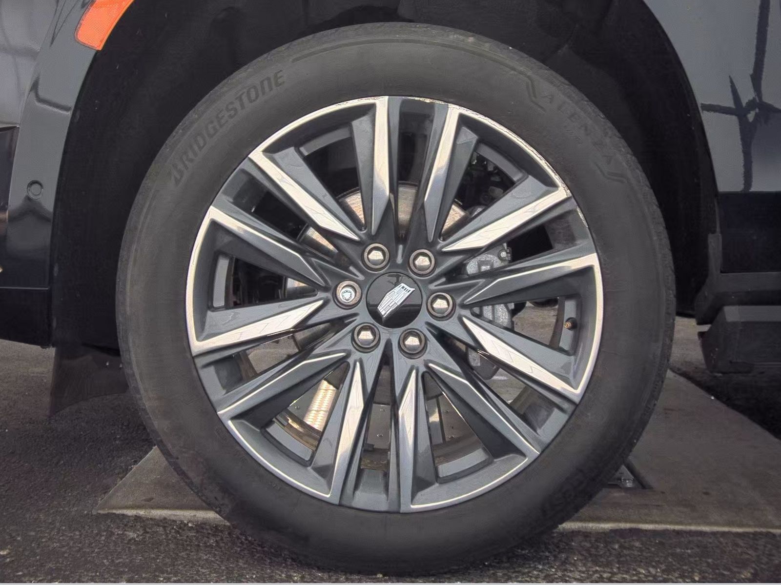 2022 Cadillac Escalade Sport Platinum AWD