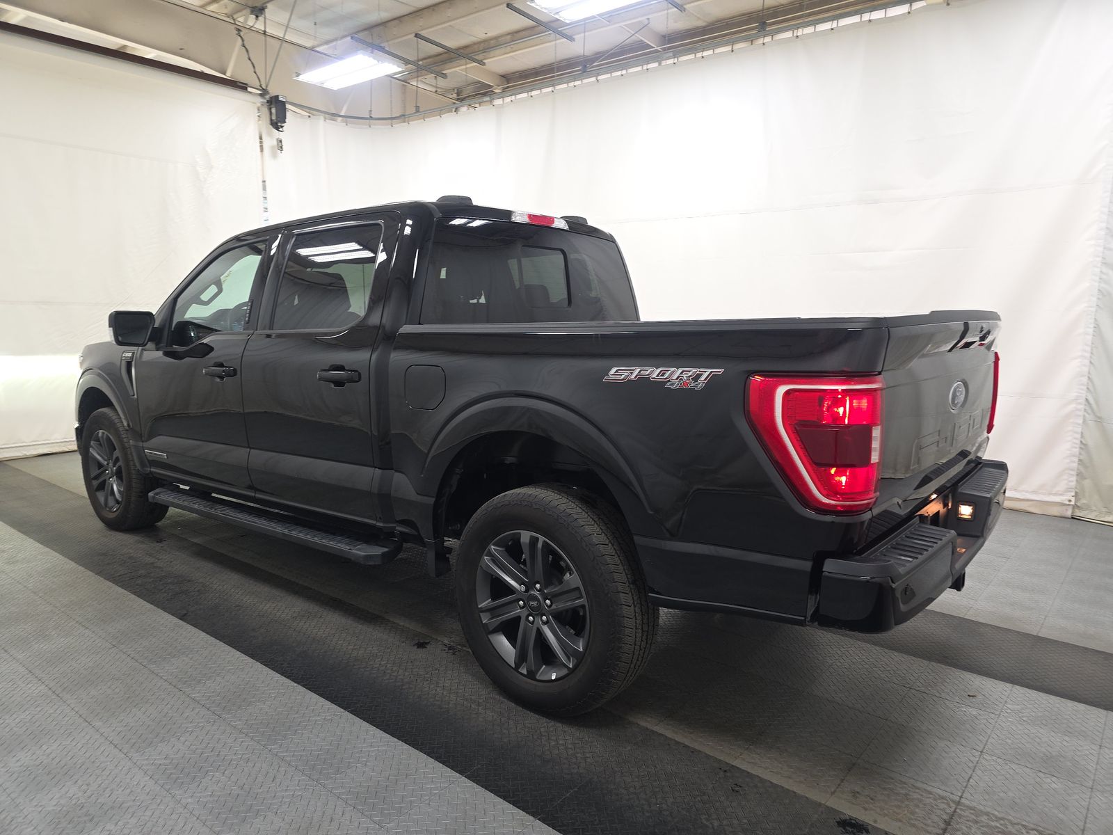 2023 Ford F-150 Hybrid XLT AWD